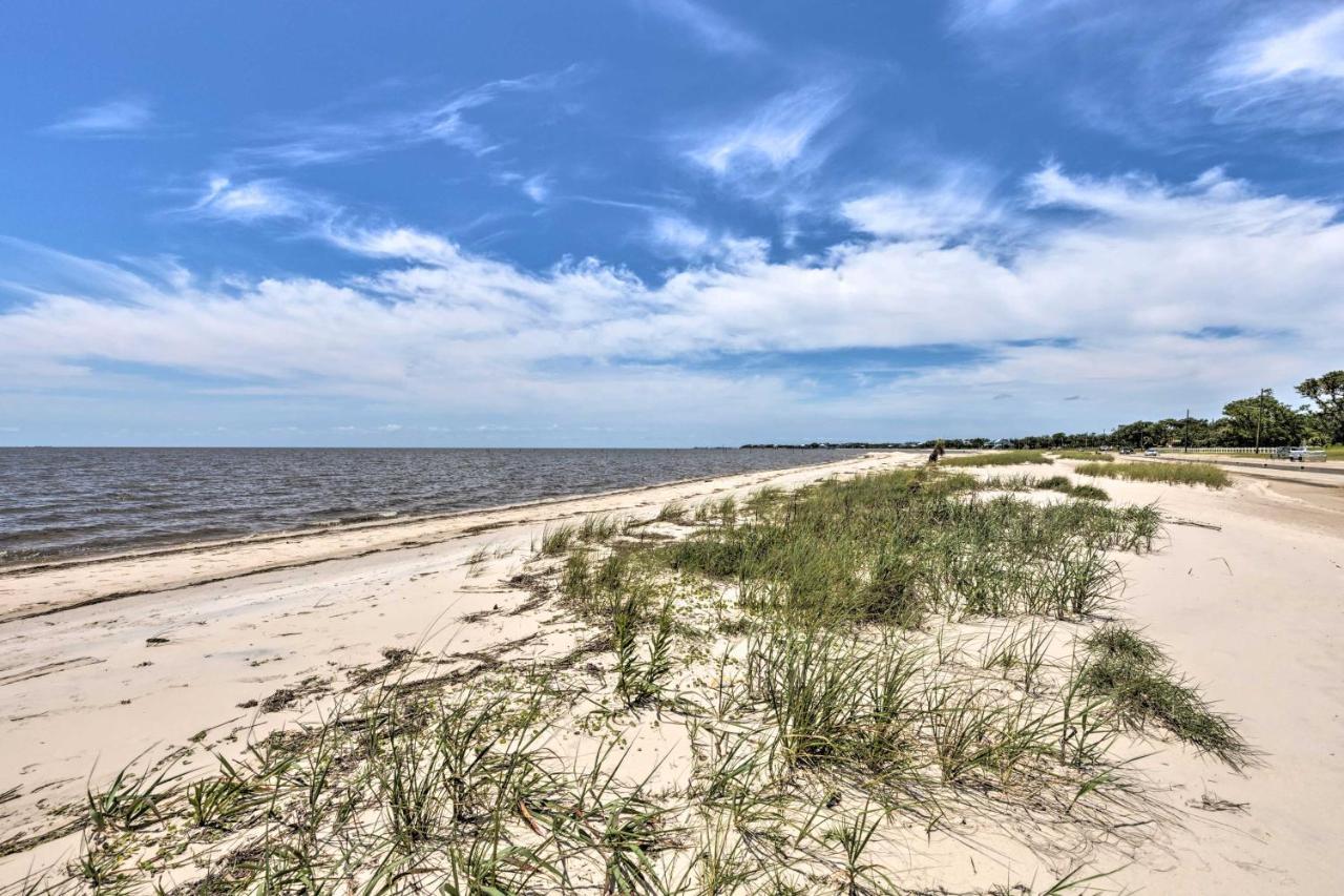 Coastal Waveland House Half Block To Pub Beach Exterior foto